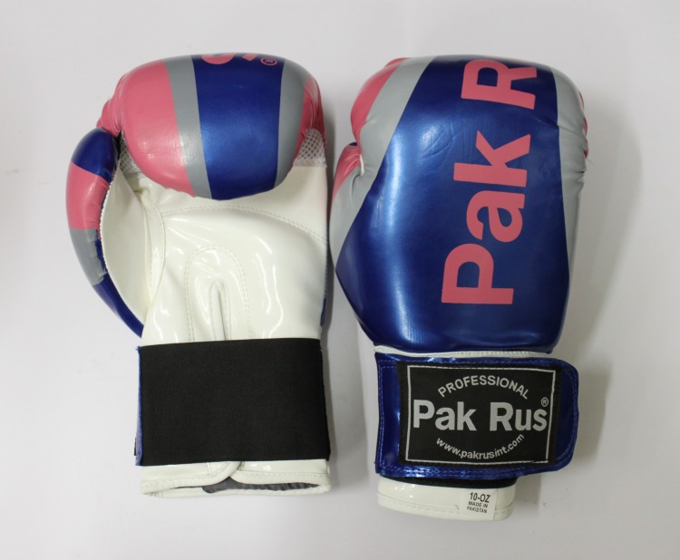 Боксерские перчатки Petra 10oz